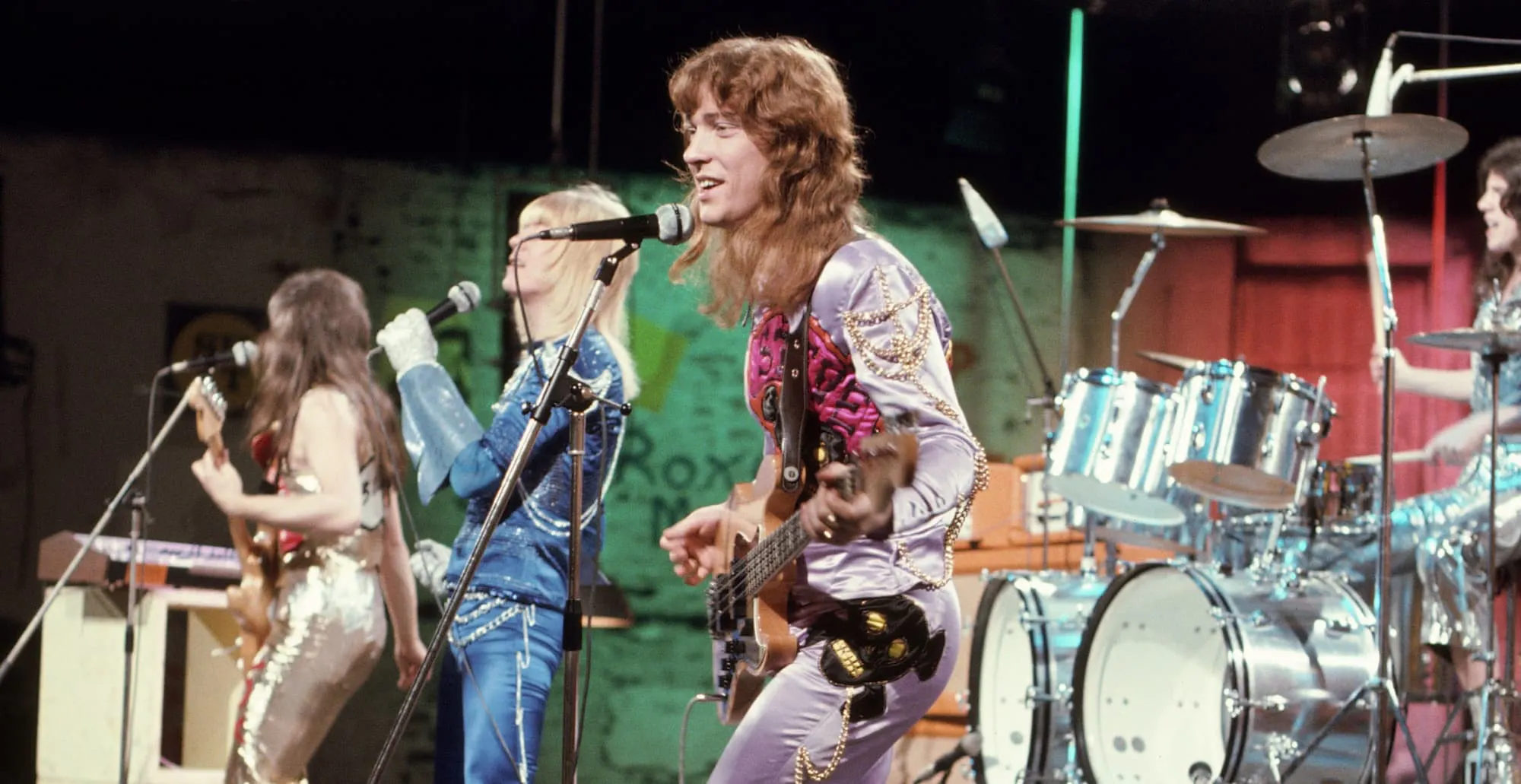 '70s rock band, The Sweet, playing live