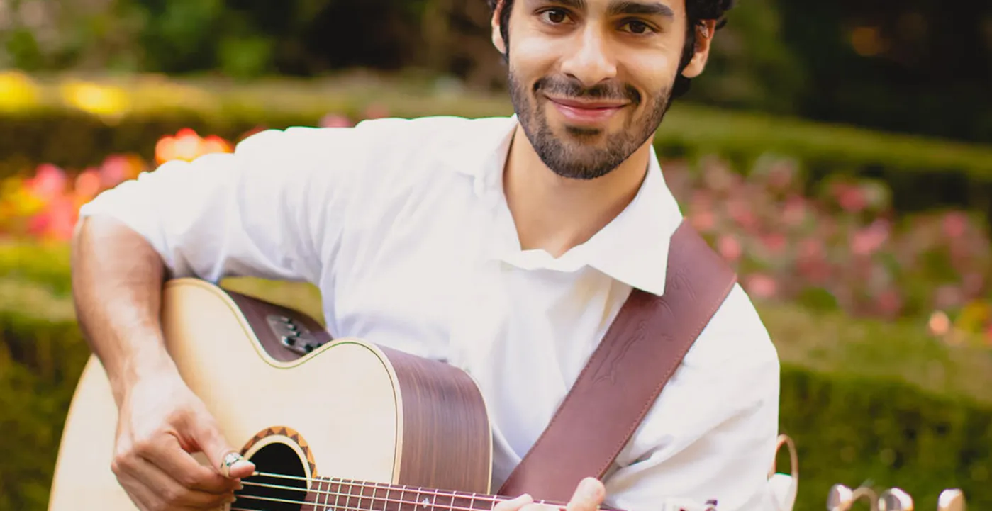 Maneli Learn Maneli Jamal - Learn Percussive Acoustic Guitar with Maneli Jamal ...